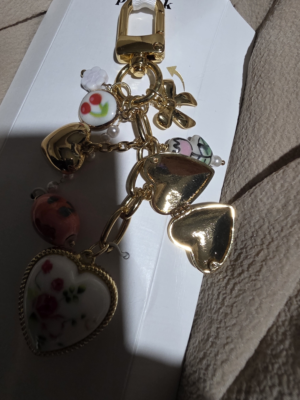 Piper K bag charm/key chain with glass pearls, floral & heart accents & Locket - Picture 4 of 6